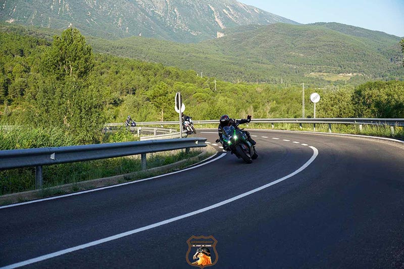 ruta en moto Quebrantabook
